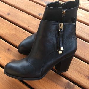 franco sarto diana ankle boots